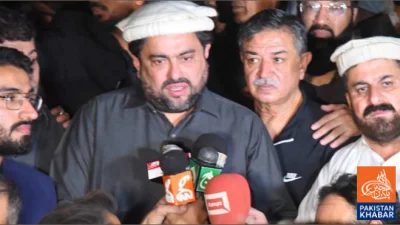 گل پلازہ واقعہ میں لوگوں کی جانیں بچانا اولین ترجیح ہے:گورنر سندھ