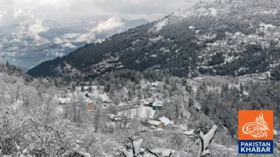 شدید بارش اور برفباری سے زندگی مفلوج، راستے بند