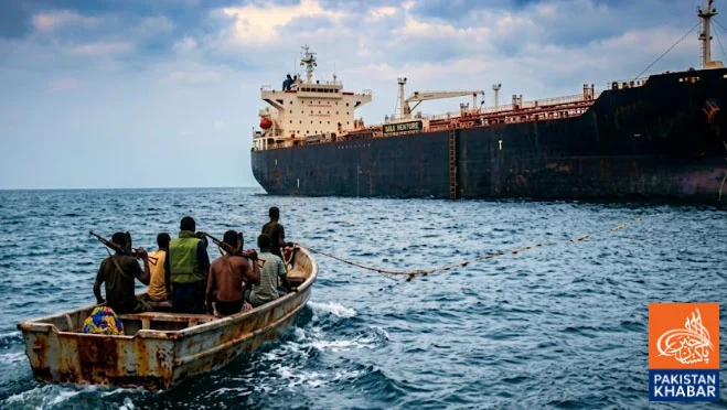 Somalia: Kidnapped Oil Tanker Crew Including 10 Pakistanis Still Held Hostage After 40 Days