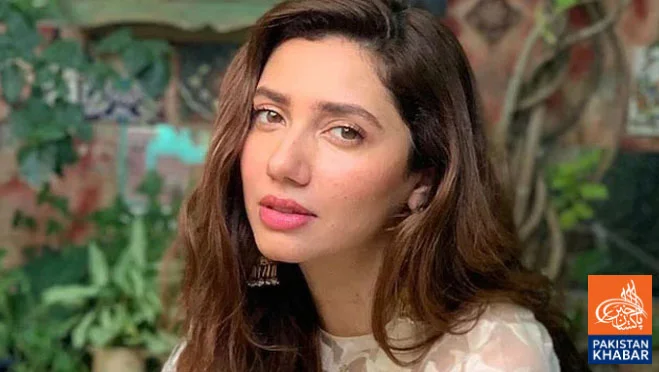 Mahira Khan strongly reacts to acid attack on female doctor
