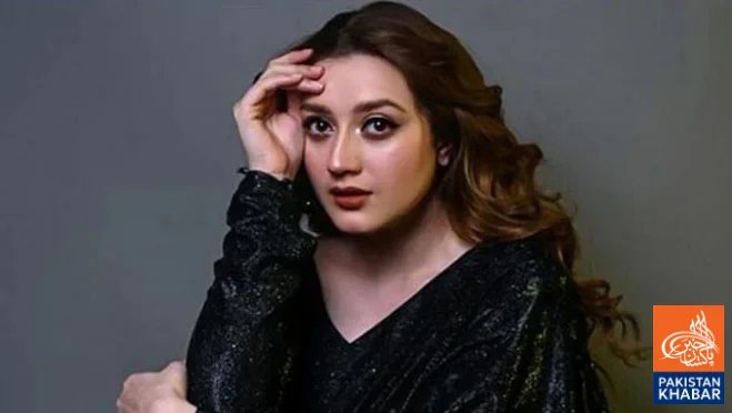 Momina Iqbal Hints At Revealing Facts After Mysterious Statement Today
