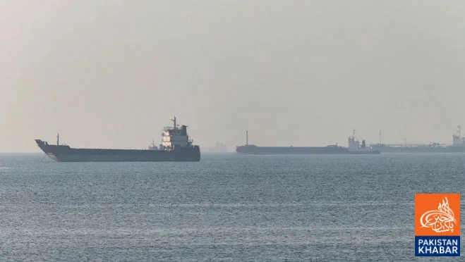 Fire Breaks Out on Vessel at Qatar’s Al Wakrah Port