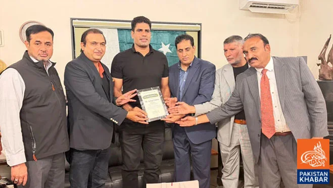 Arshad Nadeem Receives Warm Welcome in Tokyo, Pakistani Community Hosts Dinner