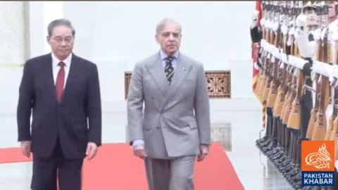 وزیراعظم شہباز شریف کا چین کے امن ایجنڈے کی حمایت کا اعلان، بیجنگ میں اعلیٰ سطحی ملاقاتیں