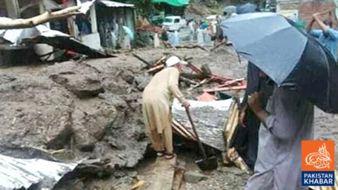 خیبرپختونخوا میں بارشوں کی تباہی، 12 افراد جاں بحق، 15 زخمی