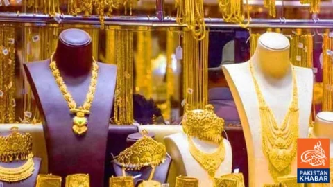 Gold Prices Surge, Per Tola Rate Crosses Rs428,000 Mark
