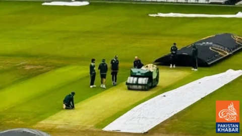 Pakistan Considers Playing Four Fast Bowlers Against England
