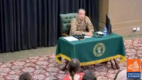 DG ISPR Holds Session with Summer Interns