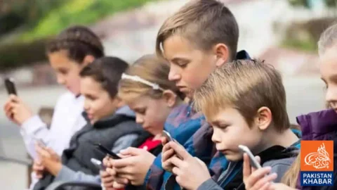 New Zealand Moves to Ban Social Media for Children Under 16