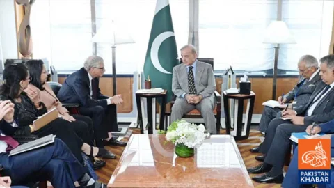 Prime Minister Meets Global Leaders and Bill Gates