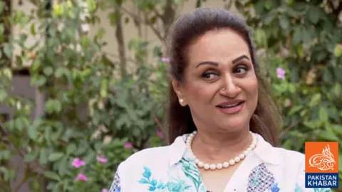 Love in Relationships Comes at a Price, Says Bushra Ansari